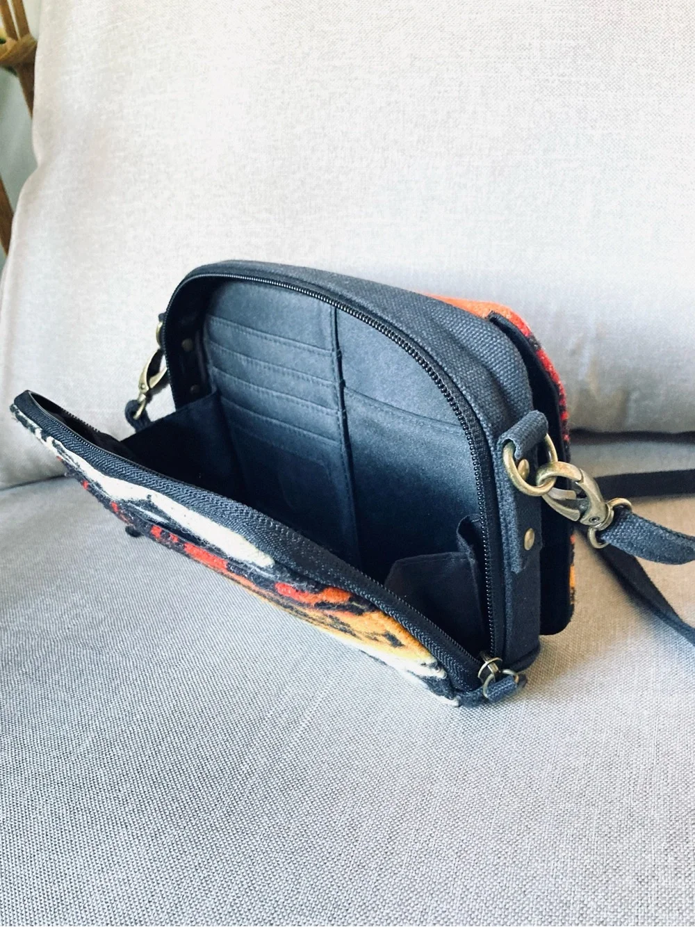 Pendleton Wool Southwest Aztec Crossbody Wallet Organizer Bag